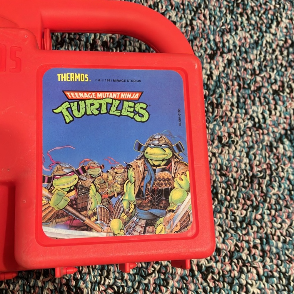 Vintage Teenage Mutant Ninja Turtles lunchbox with thermos and plastic box - Picture 2 of 13